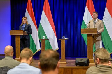 Vitályos Eszter és Gulyás Gergely (Fotó: MTI)