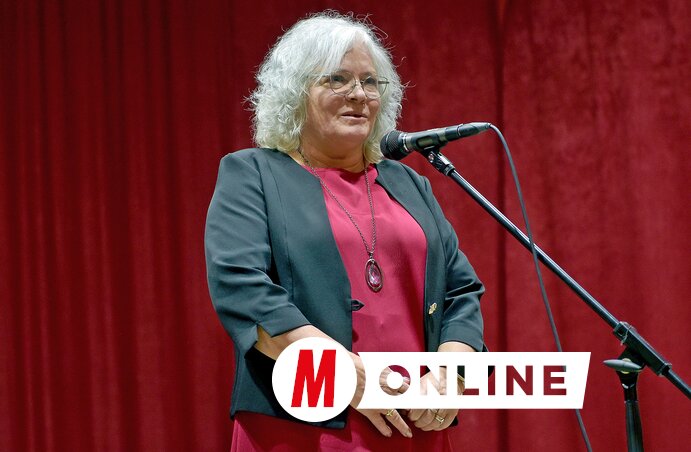 Bicskei Ibolya Fejsztámer Róbert üzenetét tolmácsolta