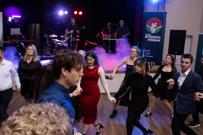 Egy biztos: ez az éjjel azóta is él bennünk (Faragó Szabolcs felvétele)