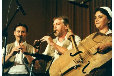 Egy régi fotó az Egyszólam együttesről