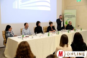 Közoktatási intézmények vezetőinek szakmai találkozója a Magyar Szó-házban