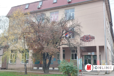 Az óbecsei Petőfi Sándor Általános Iskola (Fotó: Kancsár Izabella)