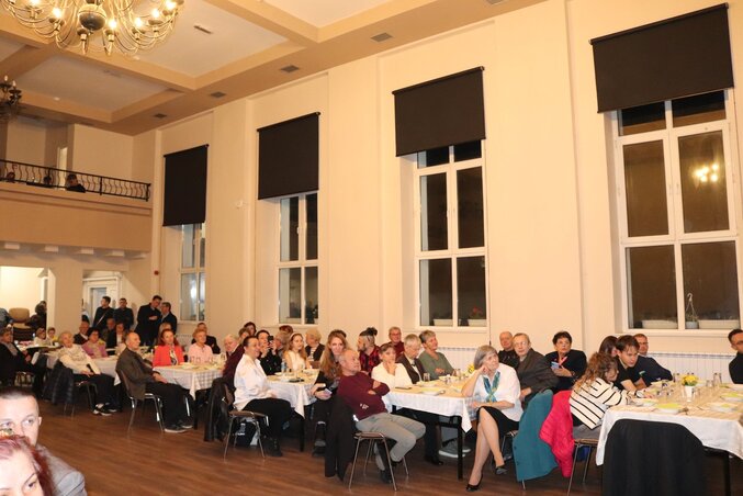 Megtelt a Petőfi (Fotó: Szentmártoni László)