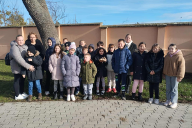 Az ügyességi játék feladata: megtalálni a hercegnő cipőjét (Kancsár Izabella felvétele)