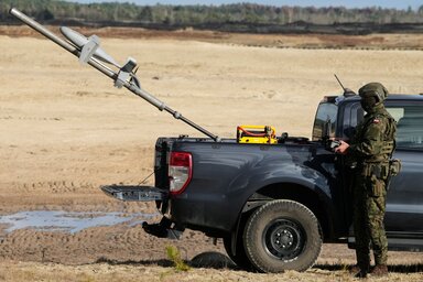 Az ukrán védelmi miniszter szerint a tervezett tömeggyártás havonta akár több ezer elfogódrón előállítását is lehetővé teheti (Fotó: Beta/AP)