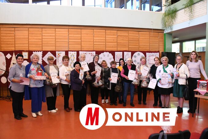 A szervezők, a zsűri tagjai és az idei kalácsverseny győztesei