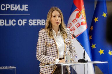 A tárcavezető bízik abban, hogy a megküldött további garanciák elősegítik, hogy kedvező elbírálásban részesüljön a NIS (Fotó: Beta)