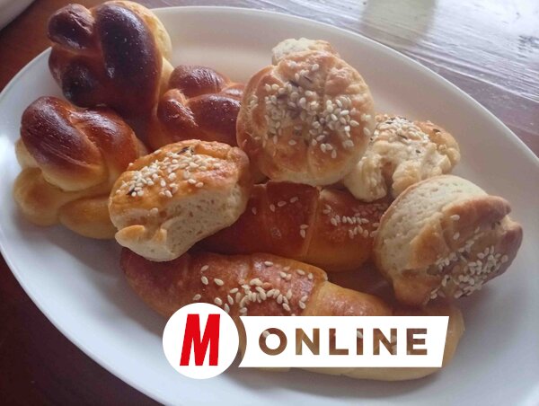 A kisoroszi asszonyok a sós falatokról is gondoskodtak (Vidács Hajnalka felvétele)