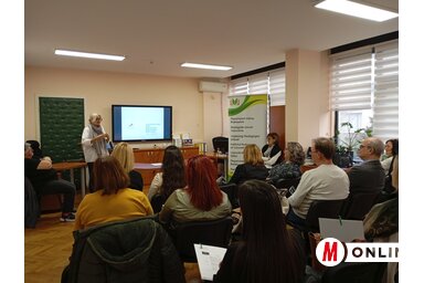 A tribün résztvevői/Horváth Aranka