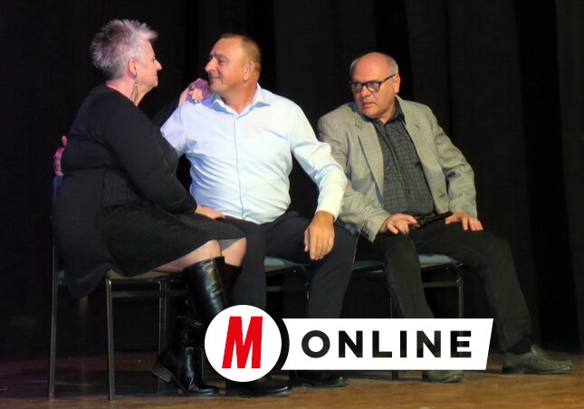 A színjátszók rövid jelenetekkel idézték fel a muzslyai színjátszás újjáéledő hagyományát