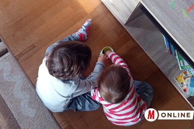 Egy pohárból esznek, gyakran összevesznek (Benedek Miklós felvétele)