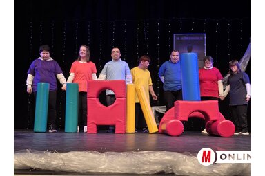 A színpad életre kelt /Puskás Károly