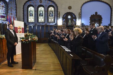 Arpad Fremond na inauguracionoj sednici Nacionalnog saveta mađarske nacionalne manjine 2022. godine (arhivski snimak Edvarda Molnara)