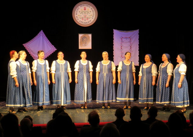 A muzslyai Cickafark népdalkórus