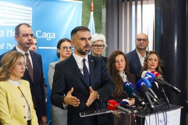 Žarko Mićin polgármester bejelentette, hogy a jövő évi városi költségvetés 48,1 milliárd dinárt tesz majd ki (Fotó: novisad.rs)