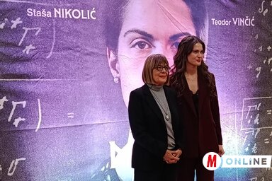 Maja Gojković, a tartományi kormány elnöke és Staša Nikolić színésznő/Zabos Kasziba Angéla