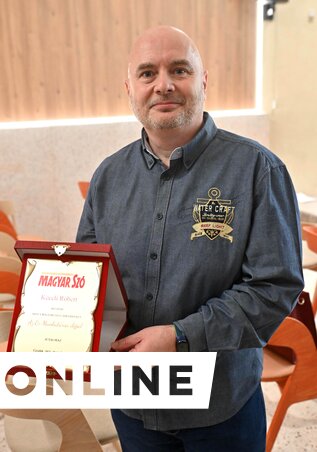 Nem hangos munkát végzek, hanem következeteset” – Keceli Róbert az Év Munkatársa díjjal/Ótos András felvétele