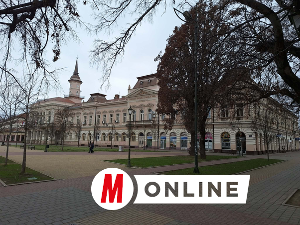 Az óbecsei községháza épülete (Fotó: Kancsár Izabella)