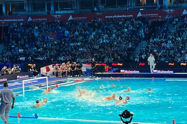 Erős Kincses Krisztina