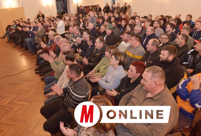 Zsúfolásig megtelt a városháza díszterme (Fotó: Gergely Árpád felvétele)