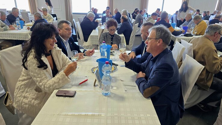 Jó hangulatban zajlik a szakmai értékelés