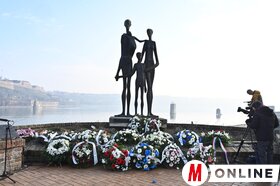 A razzia áldozataira emlékeztek Újvidéken