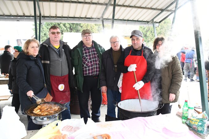 A zentai Pauk csapata