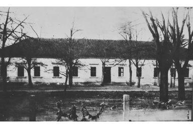 Az Öreg iskola épülete a múlt század első felében / Varga Zoltán / Facebook