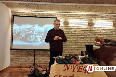 A Szekeres László Alapítvány szabadkai rendezvényén a lassacskán feledésbe merülő cipészmesterség volt a fő téma (Fotó: Lukács Melinda felvétele)