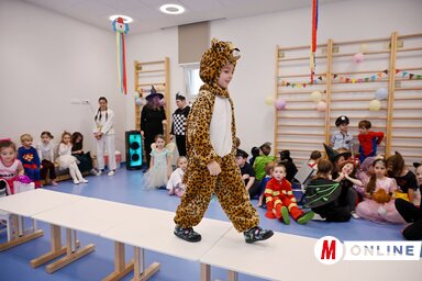 A gyerekek büszkén mutatták be farsangi álarcaikat (Fotó: Molnár Edvárd felvétele)