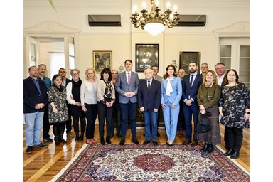 Dr. Pásztor Bálint Facebook-oldala