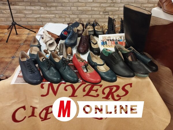 Minél vékonyabb az anyag, amiből készül, annál puhább lesz a cipő (Lukács Melinda felvétele)