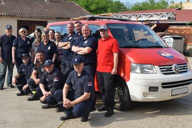 A zentai tűzoltók a csapatszállítót azóta már használatba helyezték - Gergely József felvétele  (archív)