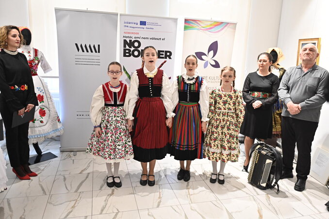 Füsti Fecskék énekcsoport