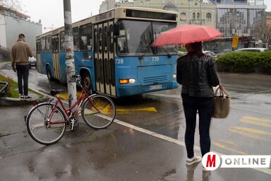A kerékpárparkolás egyre nagyobb gondot jelent a városban (Fotó: Dávid Csilla felvétele)