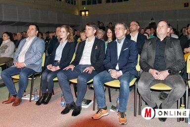 A tényfeltáró esemény alkalmat teremtett a találkozásra és a párbeszédre, továbbá a közösségi kapcsolatok megerősítésére is (Fotó: Gergely Árpád felvétele)