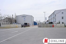 A Vajdasági Virtus vállalkozói ötletverseny résztvevői szakmai kiránduláson a szabadkai Masterplastban és Digital Hive-ban