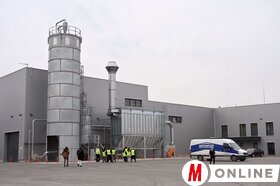 A Vajdasági Virtus vállalkozói ötletverseny résztvevői szakmai kiránduláson a szabadkai Masterplastban és Digital Hive-ban