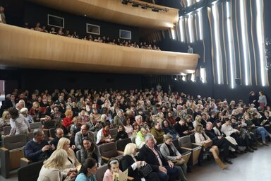 A koncert nemcsak a bécsi zenei hagyomány eleganciáját idézte meg, hanem felelevenítette a történelmi kapcsolatokat a város és a közép-európai zenekultúra között (Fotó: Grad Novi Sad)