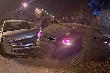 Szerda este két személygépkocsi ütközött Szenttamáson (Fotó: A. Š.)