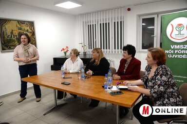 Mindennapi hősnőink, beszélgetős est a VMSZ Női Fórumának rendezésében