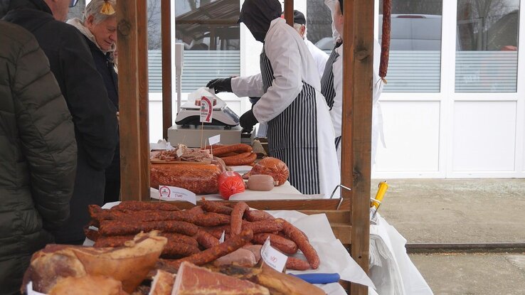 A Móricz hentesüzlet gazdag kínálattal érkezett