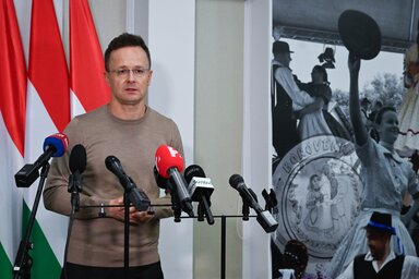 A külgazdasági és külügyminiszter leszögezte, hogy Ukrajna szintet lépett a magyar választásba való beavatkozás terén (Fotó: MTI)