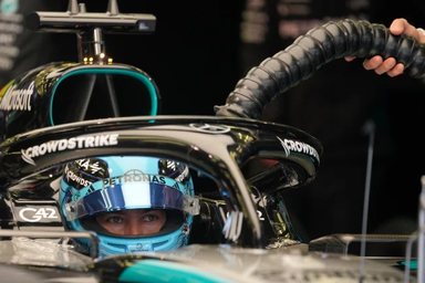 George Russell a garázsban az időmérő előtt (Fotó Beta)