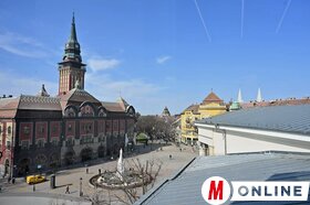 A felújított Szabadkai Népszínház képekben