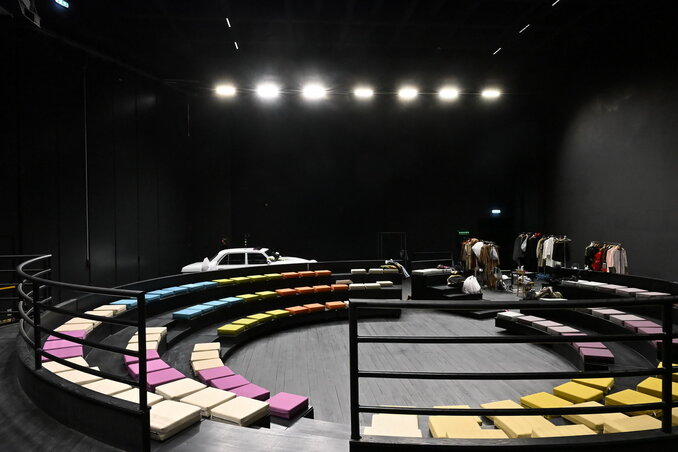 A kamarateremben jobban érvényesül az interakció a színész és a néző között