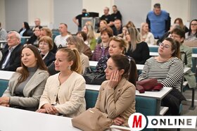 A Magyar menyegző vetítése a szabadkai Magyar Tannyelvű Tanítóképző Karon