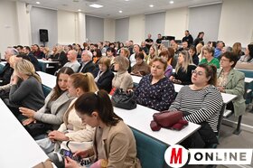 A Magyar menyegző vetítése a szabadkai Magyar Tannyelvű Tanítóképző Karon