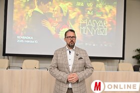 A Magyar menyegző vetítése a szabadkai Magyar Tannyelvű Tanítóképző Karon
