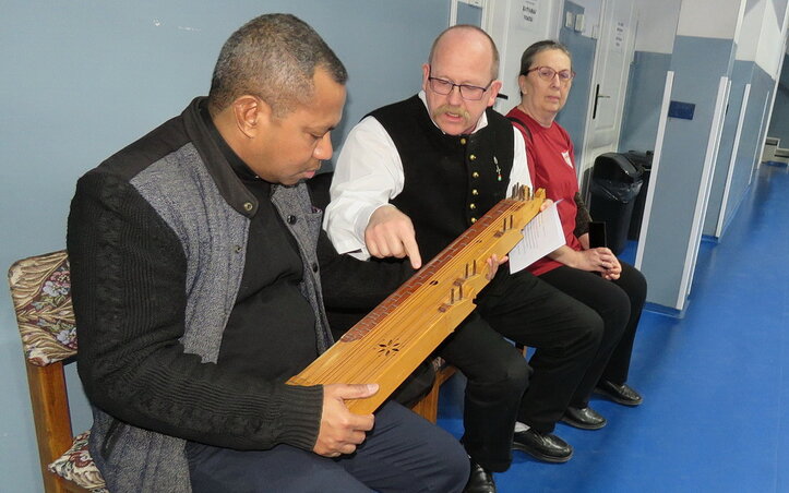 Elias atya és Mircsik Béla